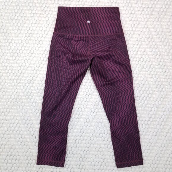 Lululemon Wunder Under Crop (Hi-Rise) *Full-On Luon Shifted Horizon Sz 6 - Picture 5 of 7